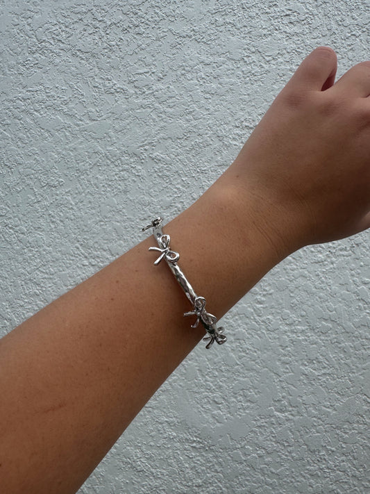 Bow Bangle